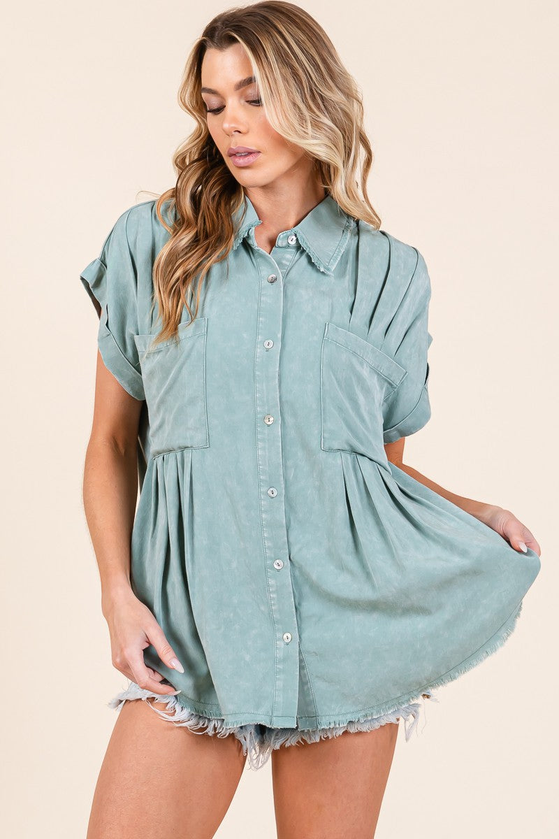 MINERAL WASHED PLEATED BUTTON DOWN