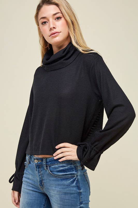 BASIC TURTLE NECK SWEATER