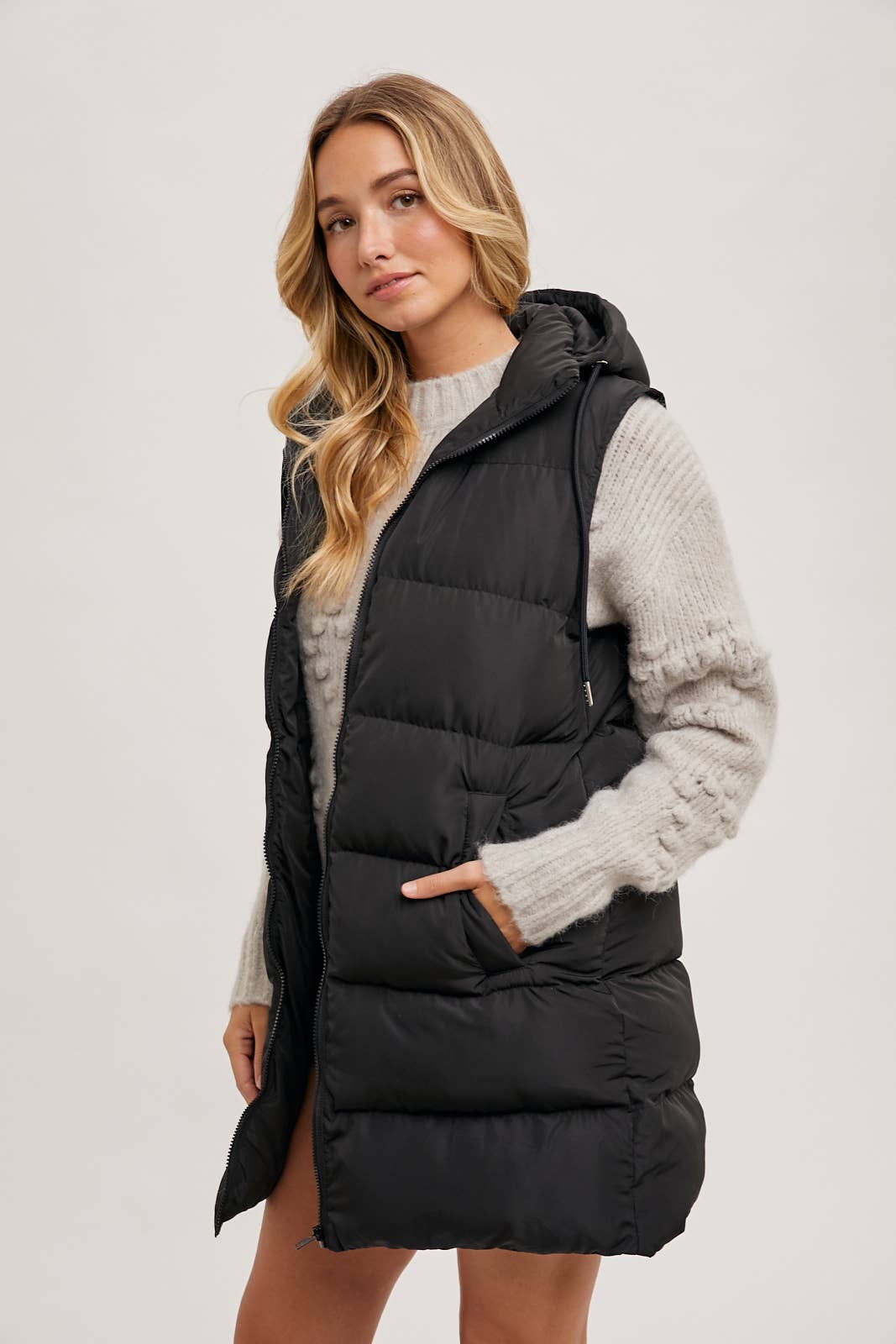 HOODED ZIPPER LONGLINE PUFFER VEST